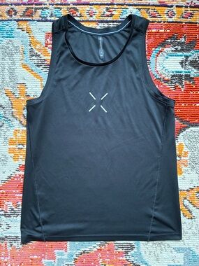 Ten Thousand Black lightweight Tank lmt edition RUN STRONG